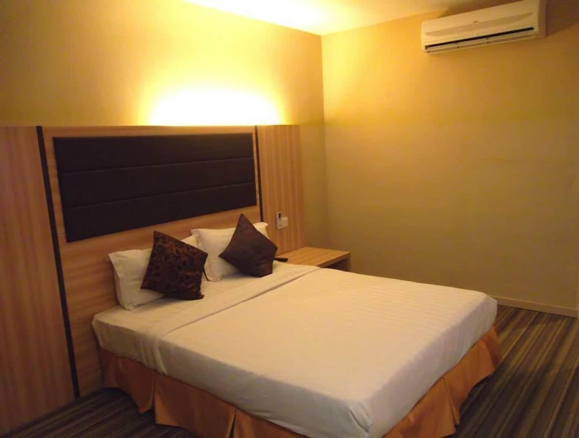 Zara'S Boutique Hotel @ Harbour City Kota Kinabalu Esterno foto