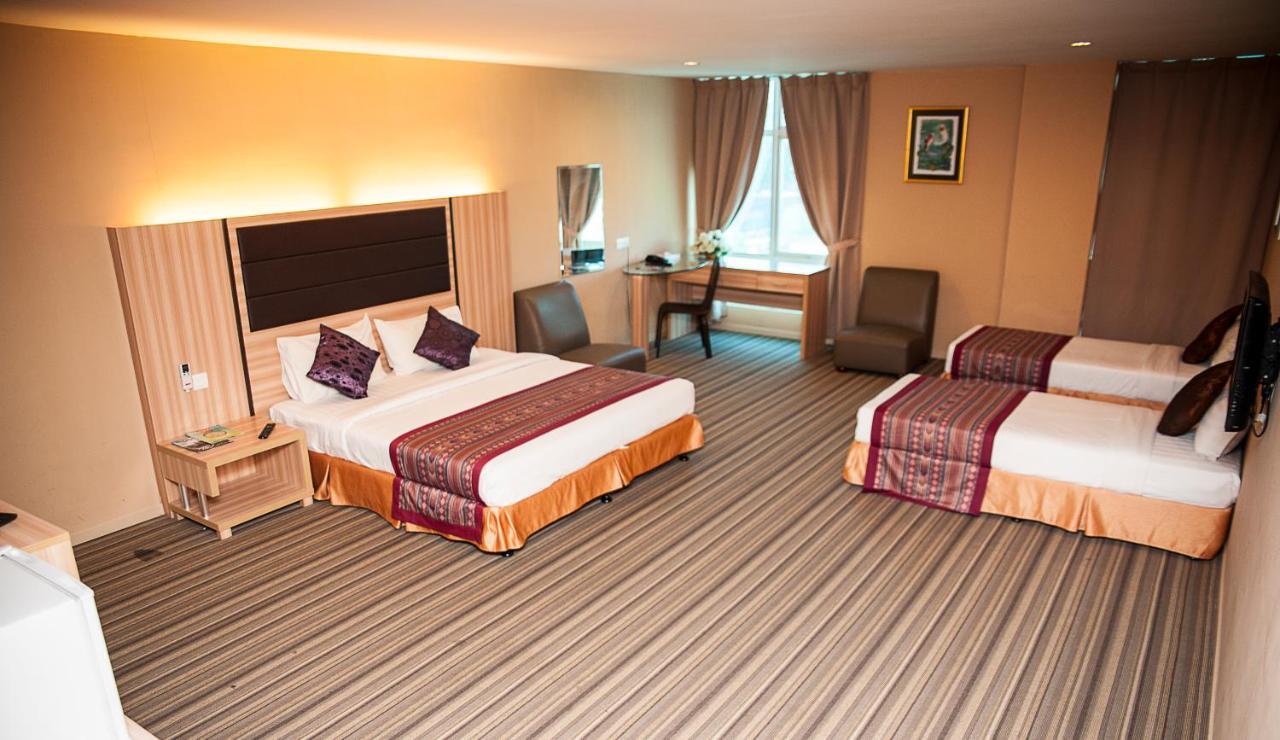 Zara'S Boutique Hotel @ Harbour City Kota Kinabalu Esterno foto